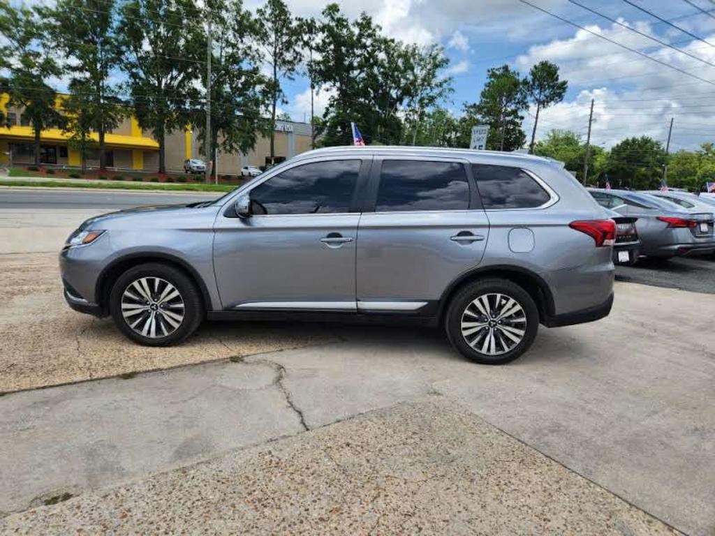 2020 Mitsubishi Outlander - $14,995