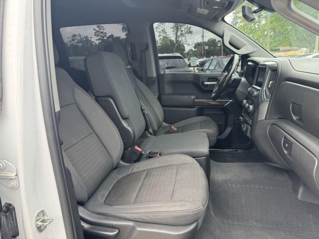 2020 Chevrolet Silverado 1500  LT  photo