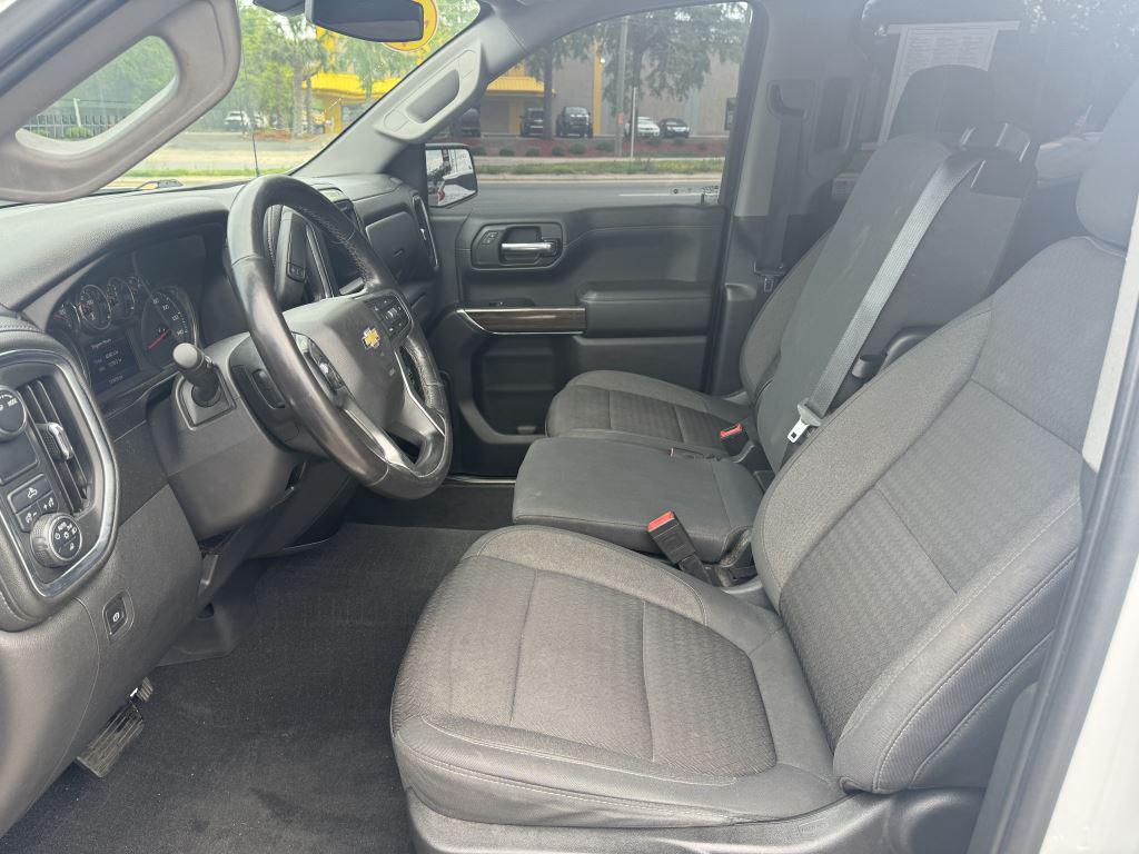2020 Chevrolet Silverado 1500  LT  photo
