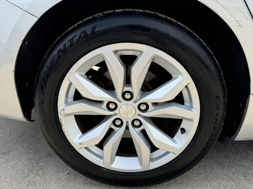 2018 Chevrolet Impala - $12,995