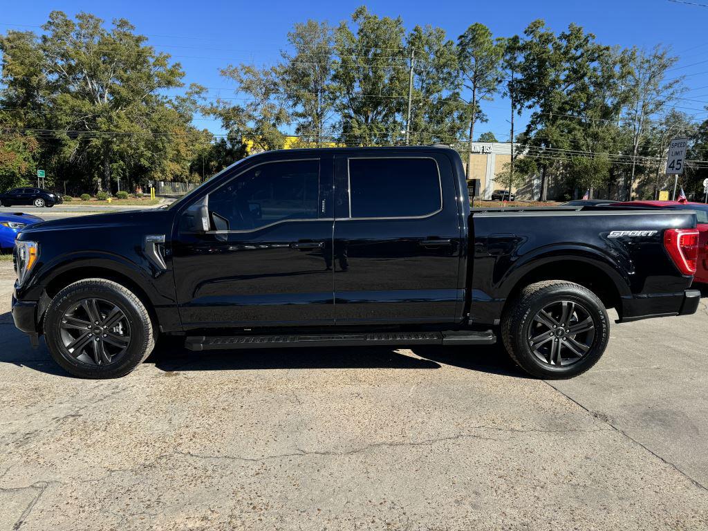 2022 Ford F-150 - $35,995