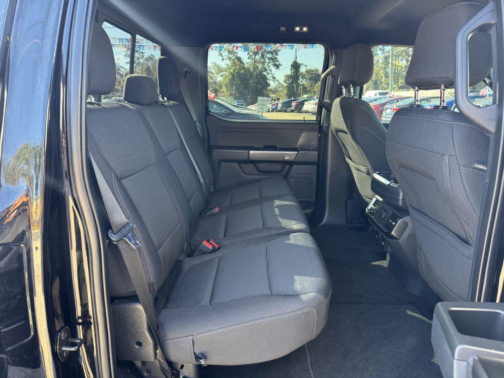 2022 Ford F-150 - $35,995