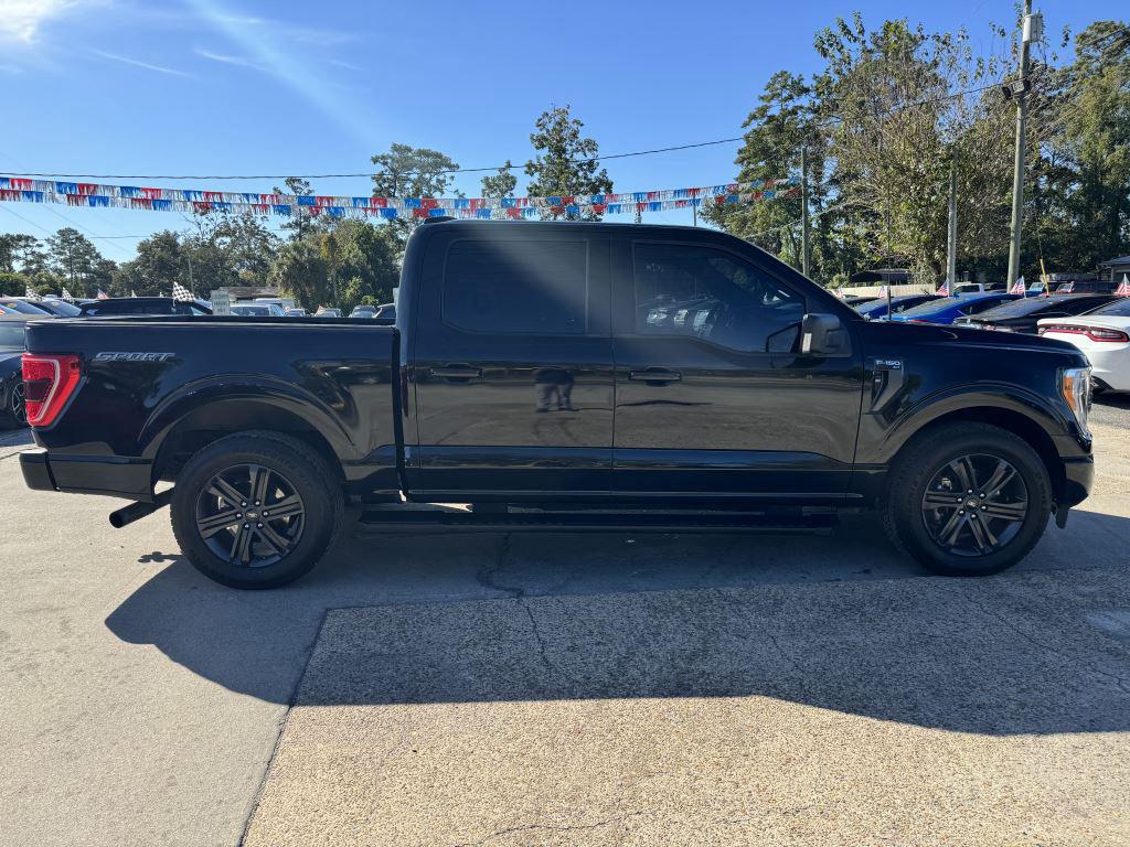 2022 Ford F-150 - $35,995