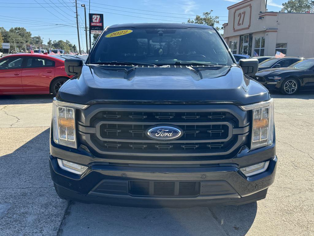 2022 Ford F-150 - $35,995