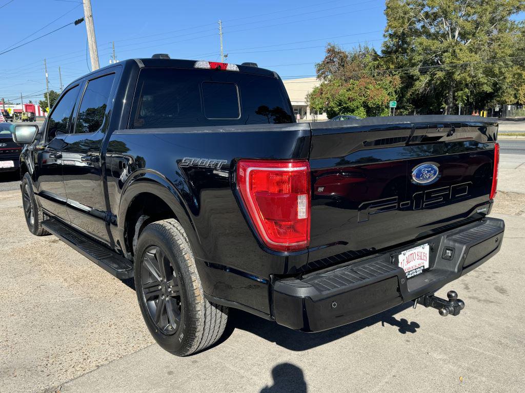 2022 Ford F-150 - $35,995