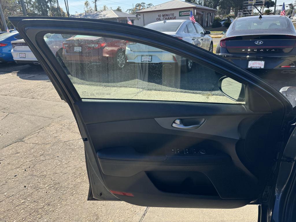 2020 Kia Forte - $11,995