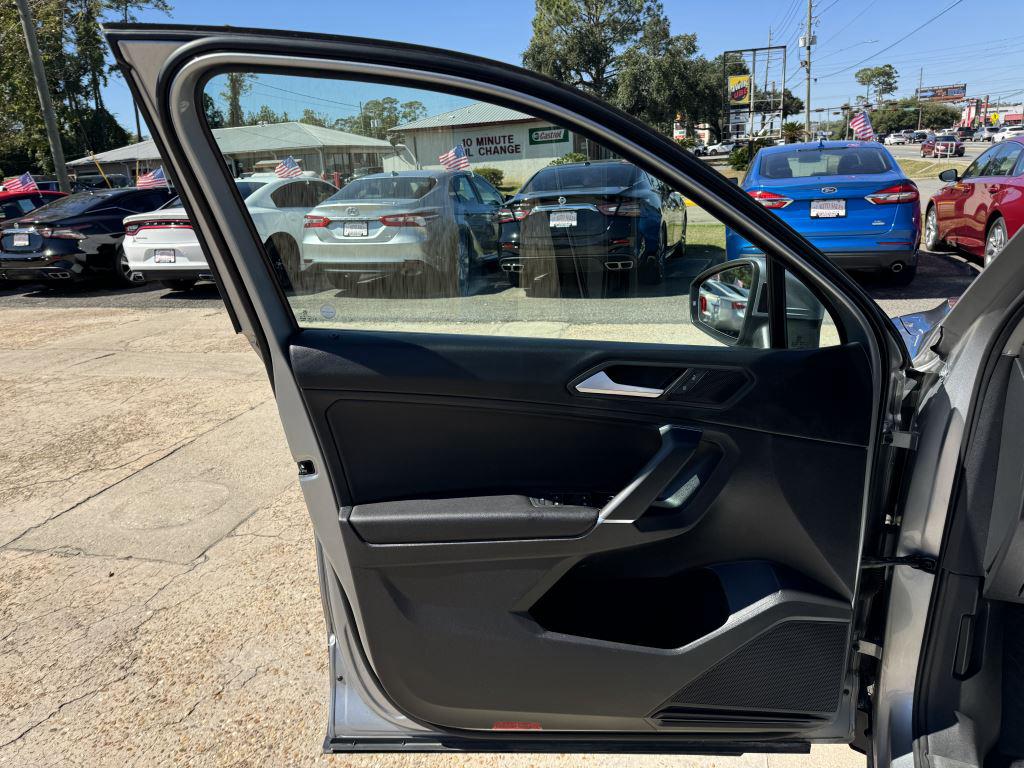 2020 Volkswagen Tiguan - $13,995