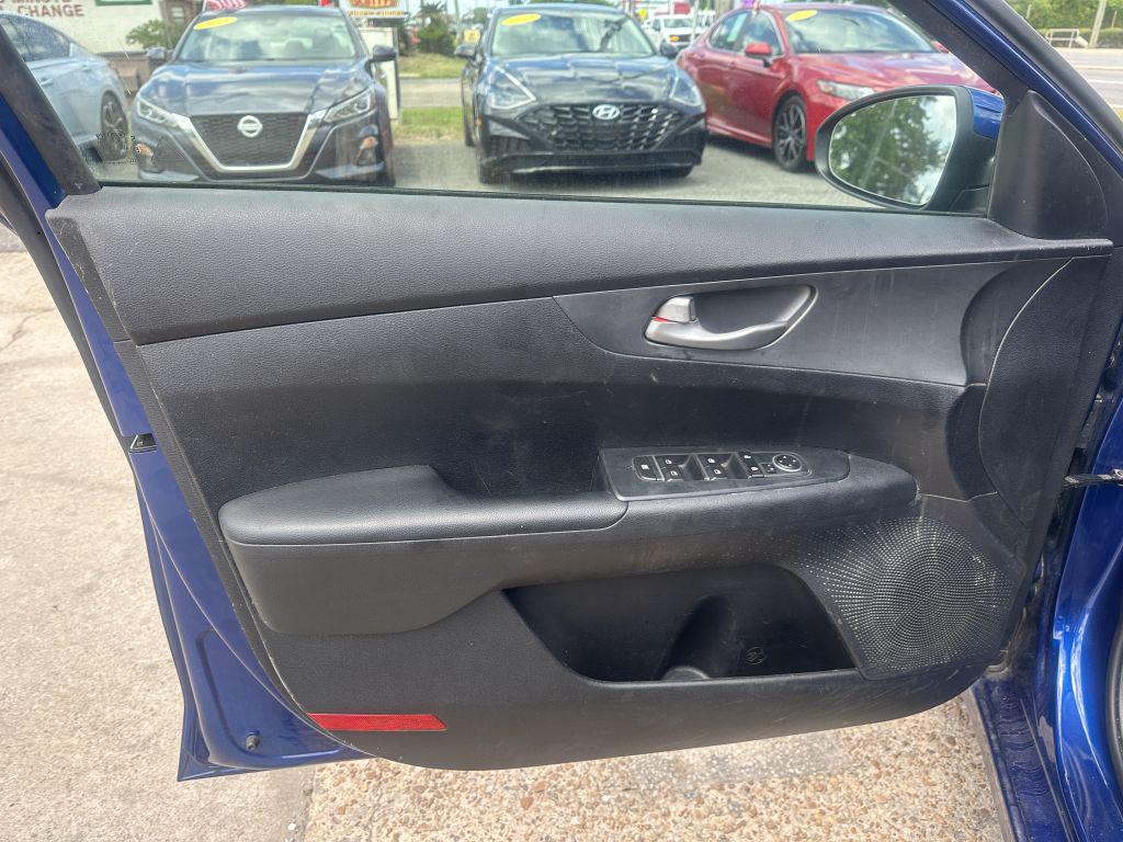 2019 Kia Forte - $10,995