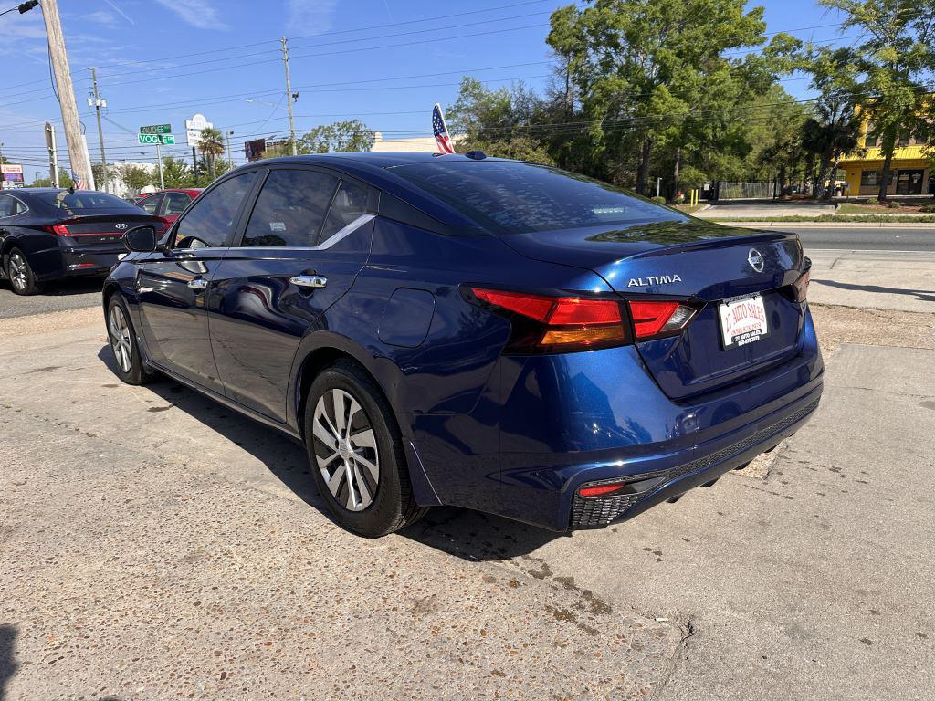 2020 Nissan Altima - $12,995