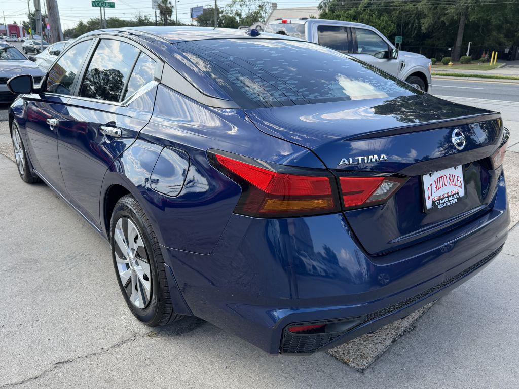 2020 Nissan Altima - $12,995