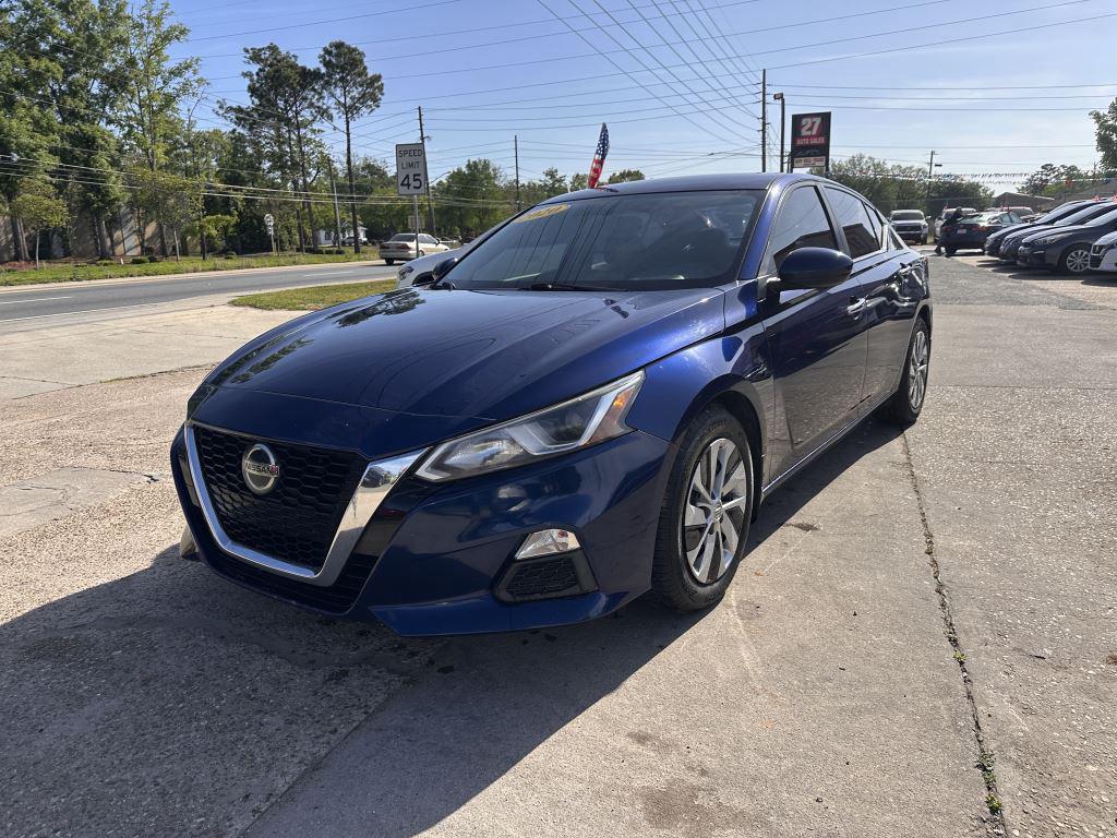 2020 Nissan Altima - $12,995