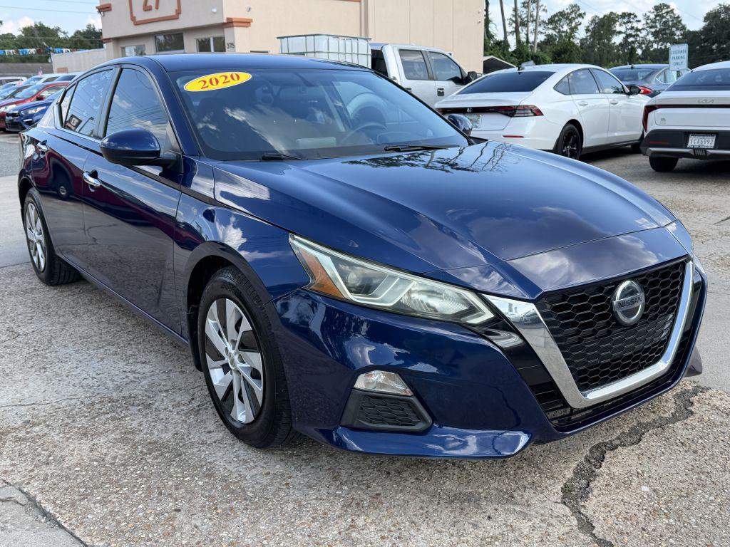2020 Nissan Altima - $12,995