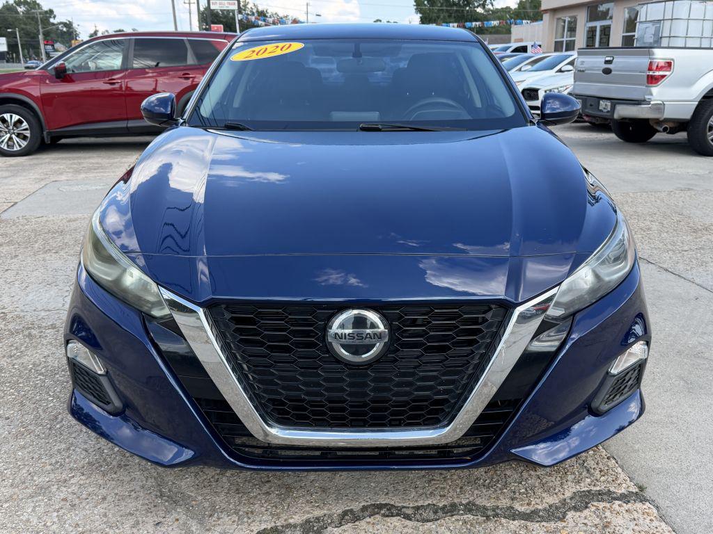 2020 Nissan Altima - $12,995