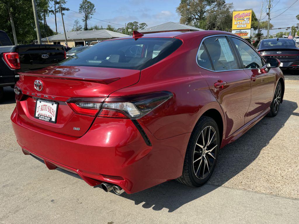 2021 Toyota Camry - $19,995