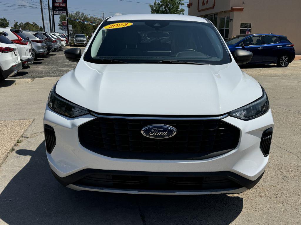 2023 Ford Escape - $15,995