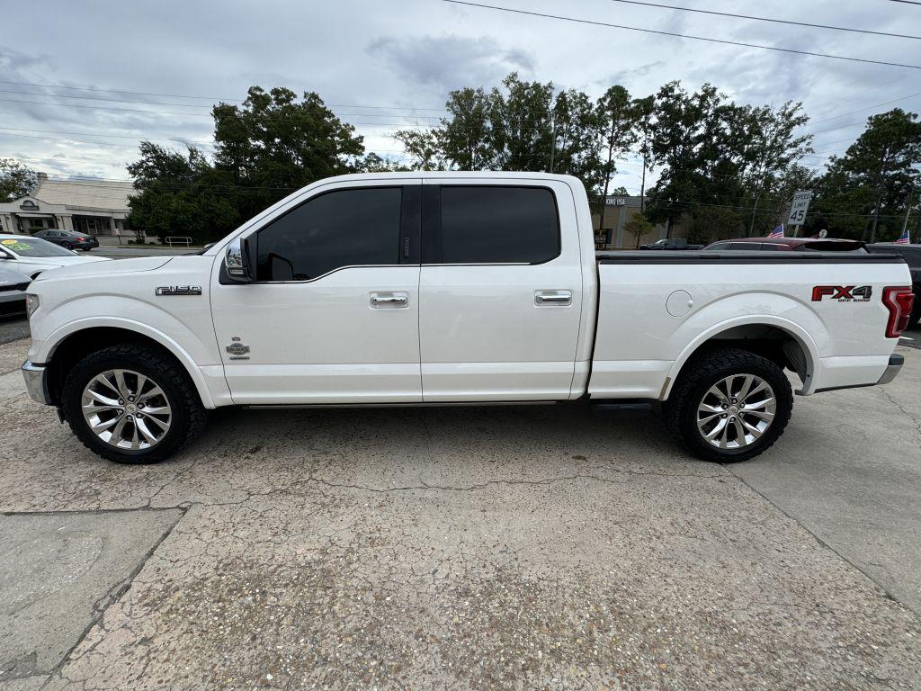 2017 Ford F-150 - $18,995