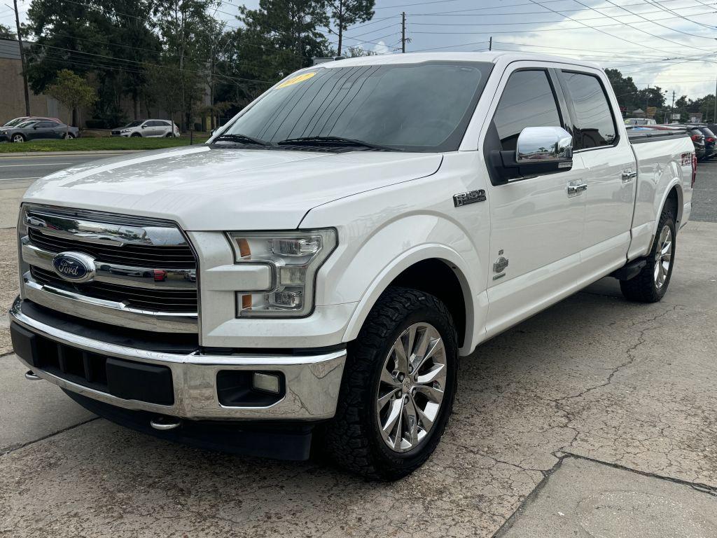 2017 Ford F-150 - $18,995
