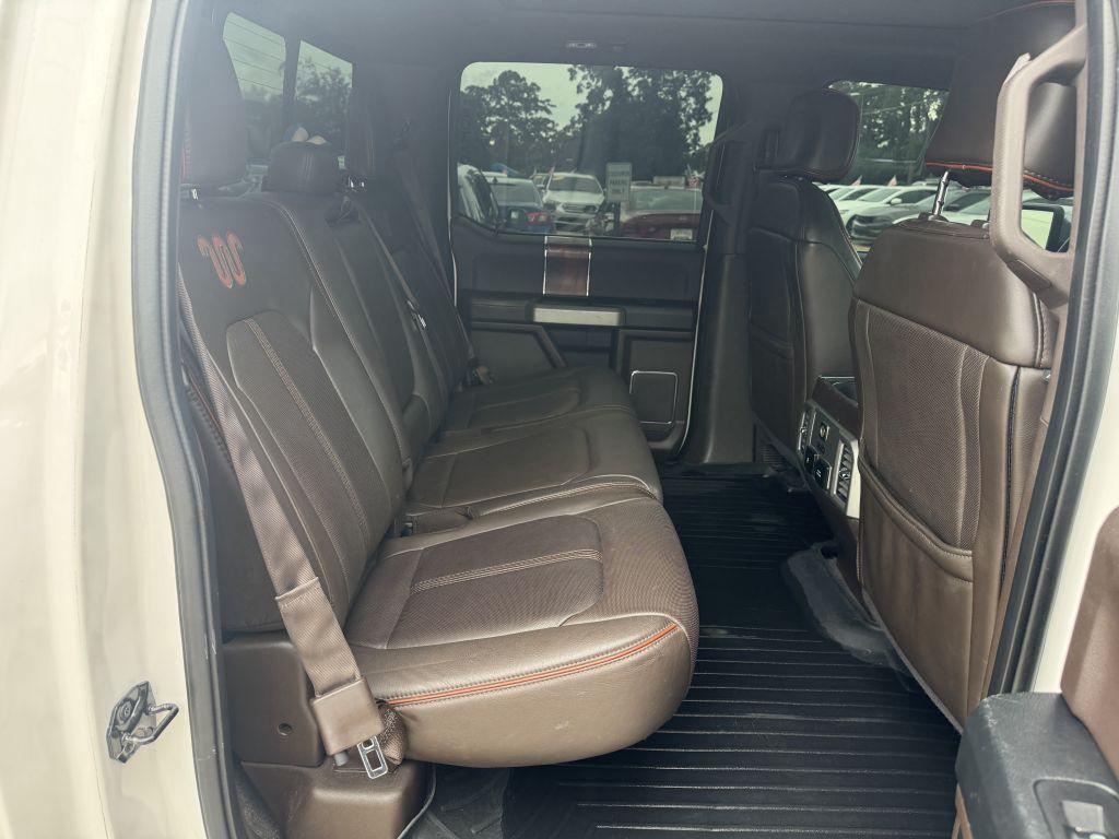 2017 Ford F-150 - $18,995