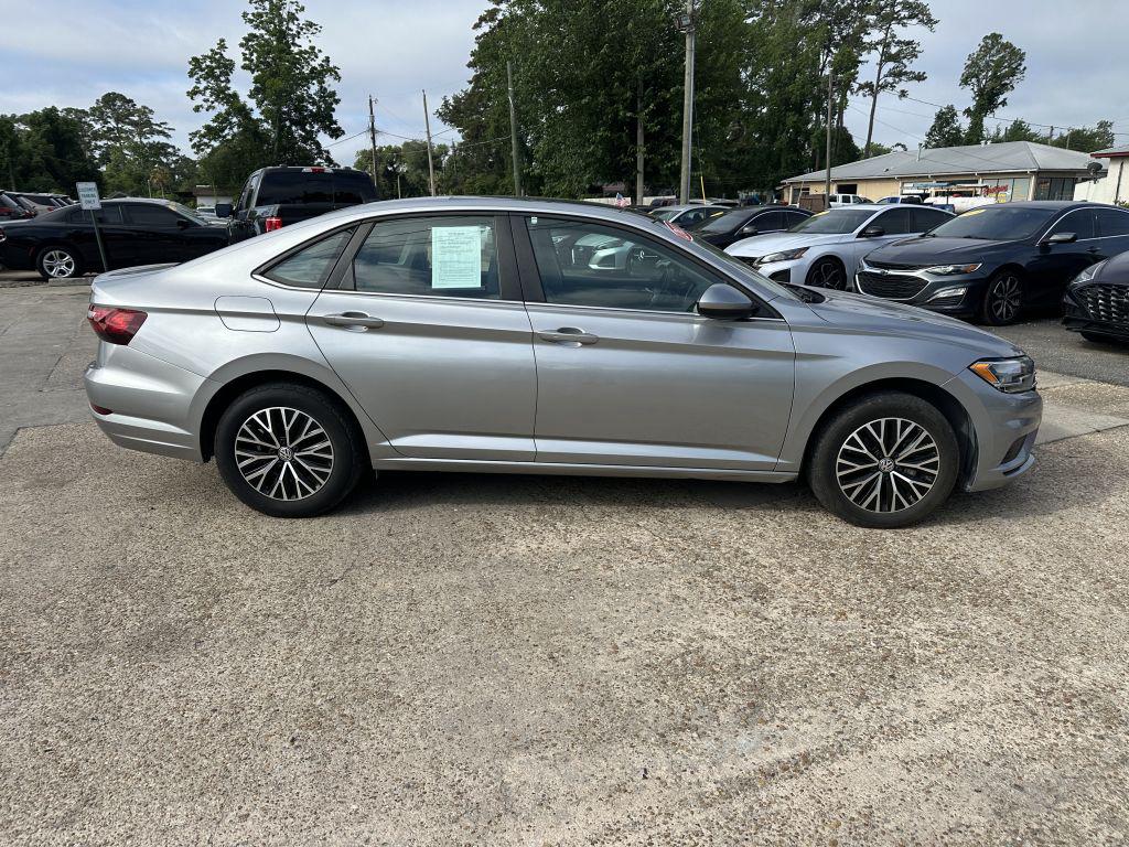 2021 Volkswagen Jetta - $13,995