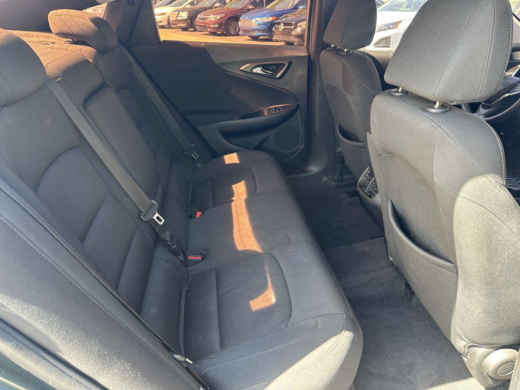 2019 Chevrolet Malibu - $10,995