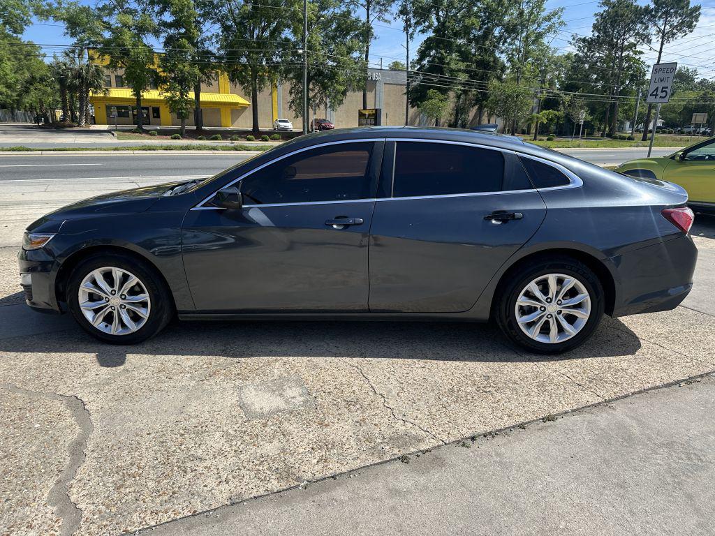 2019 Chevrolet Malibu - $10,995
