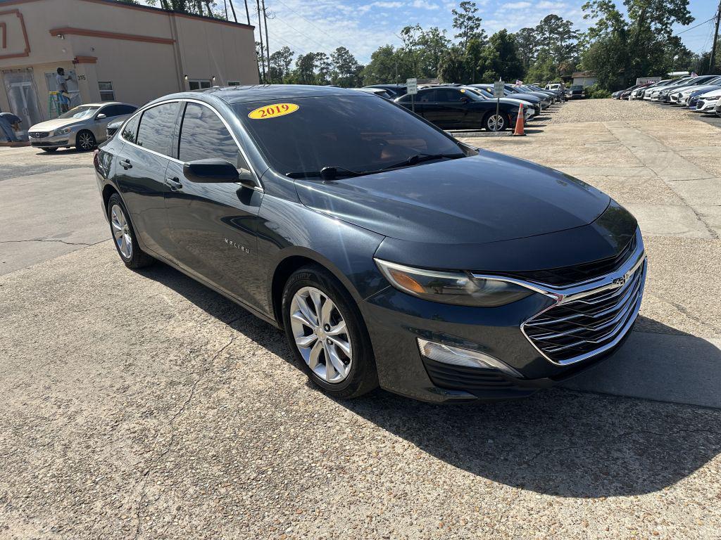 2019 Chevrolet Malibu - $10,995