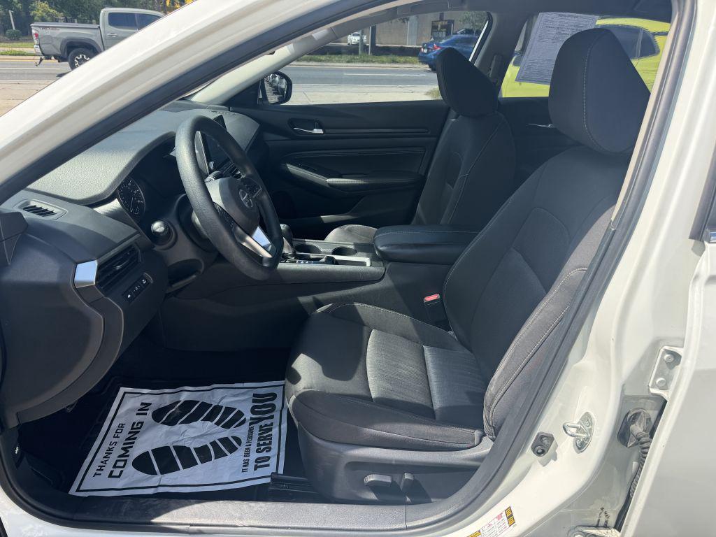 2020 Nissan Altima - $15,995