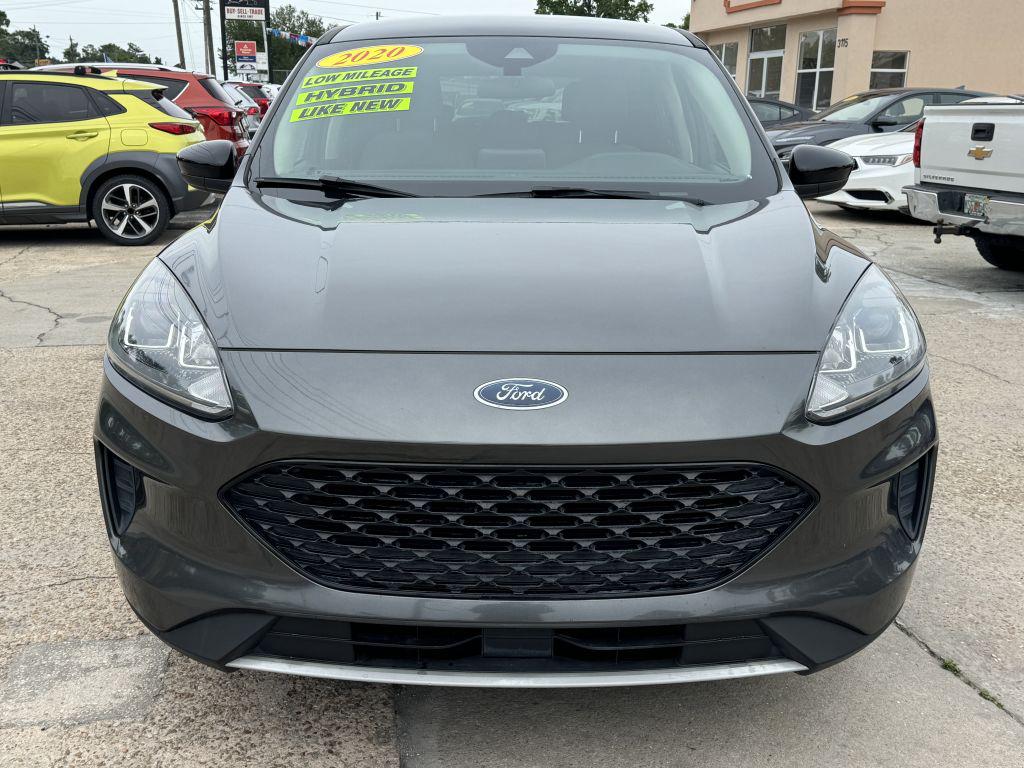 2020 Ford Escape - $17,995