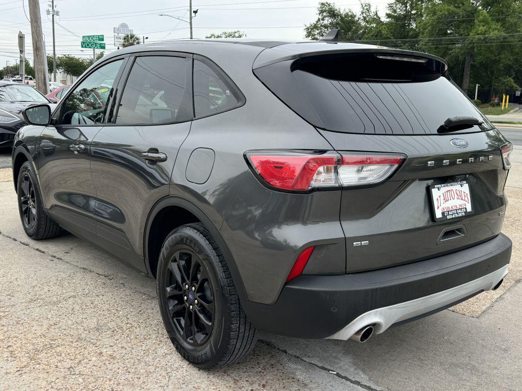 2020 Ford Escape - $17,995