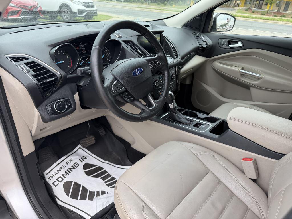 2017 Ford Escape - $9,995