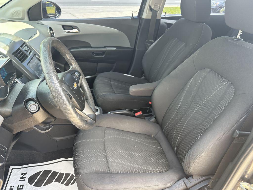 2016 Chevrolet Sonic - $7,495
