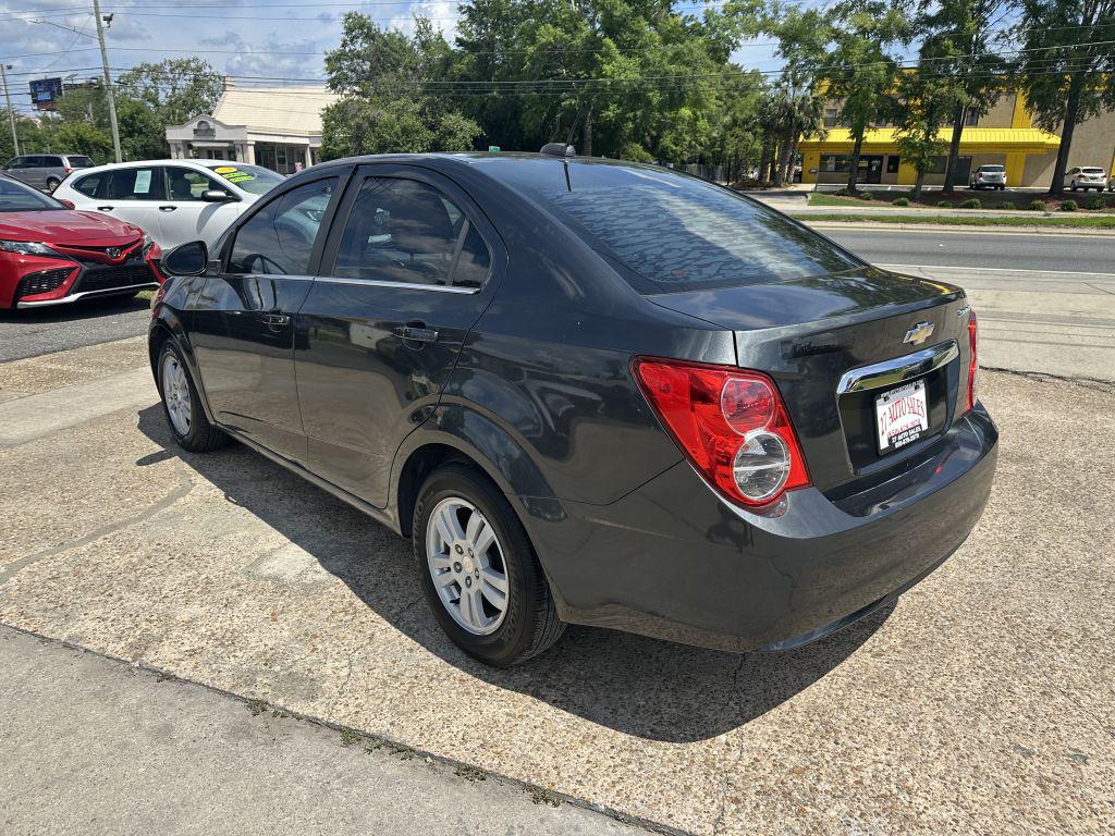 2016 Chevrolet Sonic - $7,495