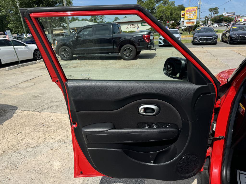 2017 Kia Soul - $9,995