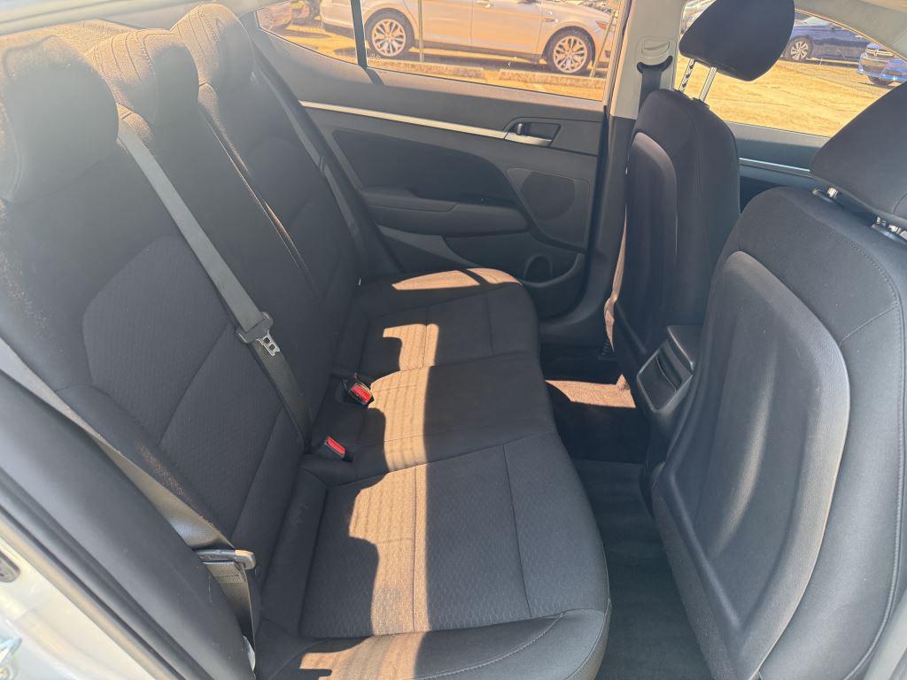 2020 Hyundai Elantra - $11,995