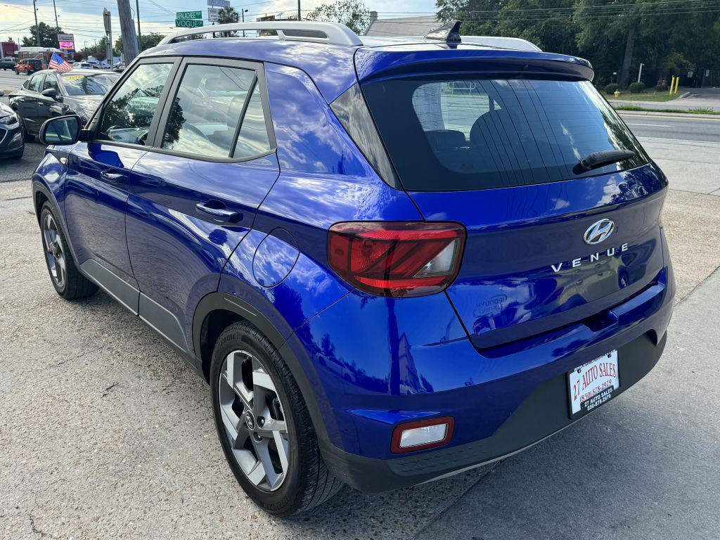 2022 Hyundai Venue - $13,995