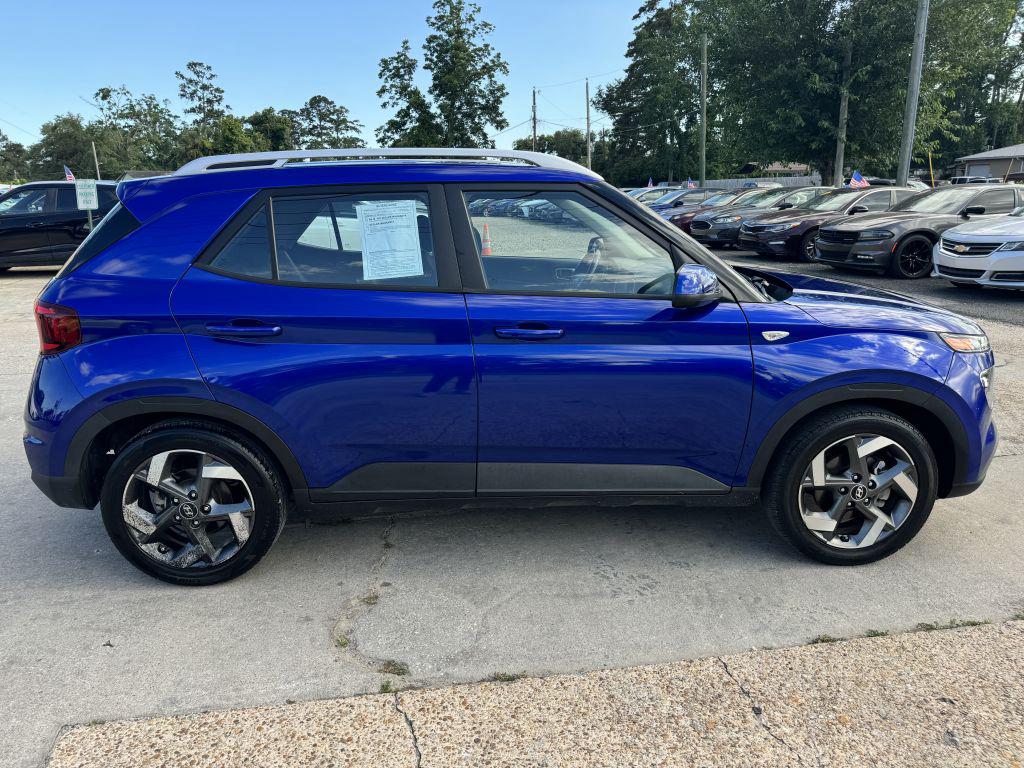 2022 Hyundai Venue - $13,995