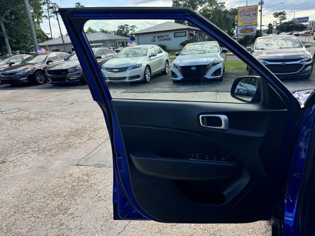 2022 Hyundai Venue - $13,995