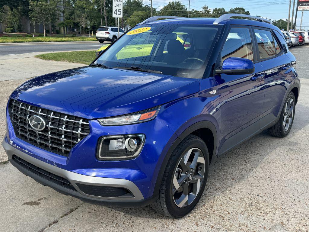 2022 Hyundai Venue - $14,995