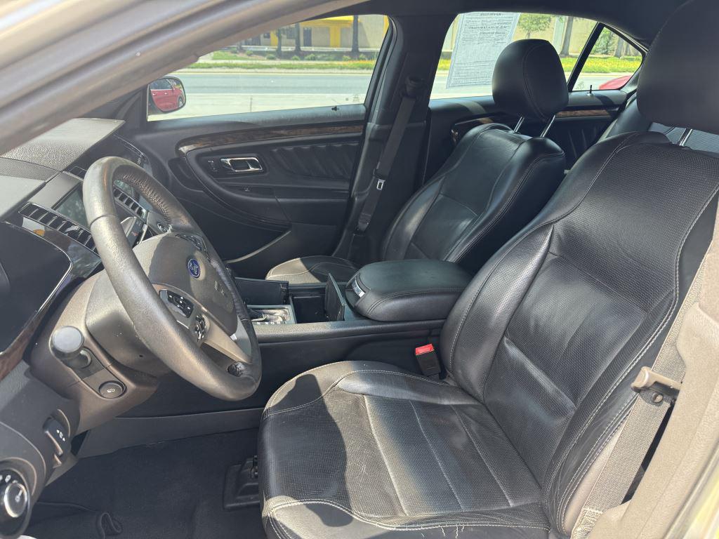 2019 Ford Taurus - $12,995