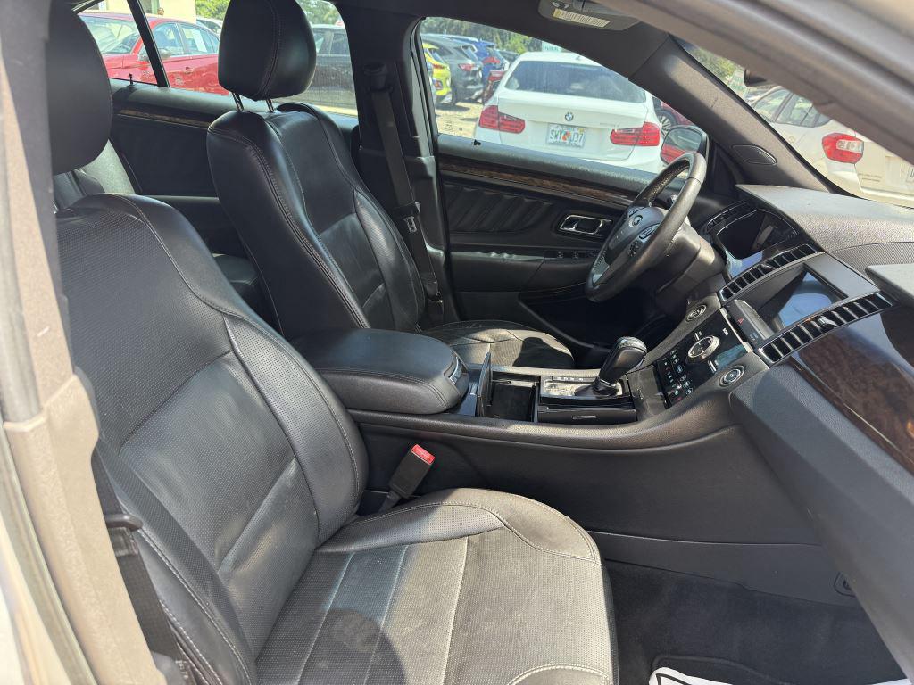 2019 Ford Taurus - $12,995