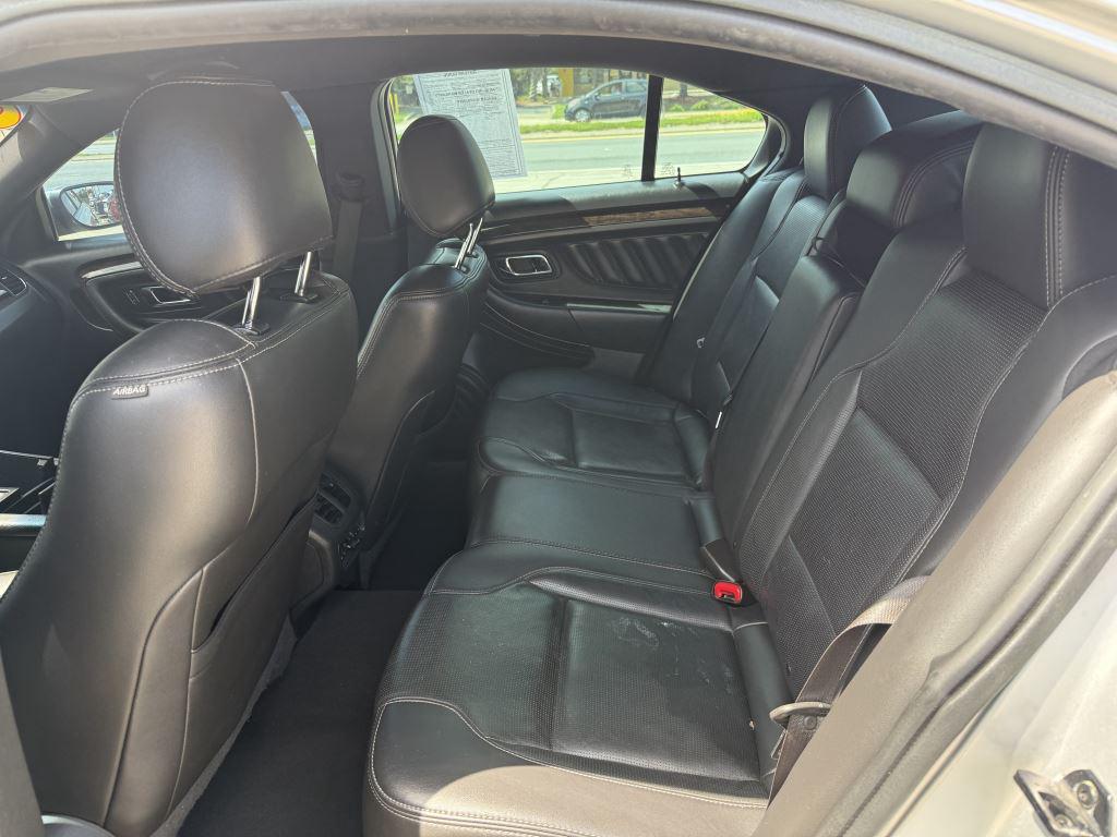 2019 Ford Taurus - $12,995