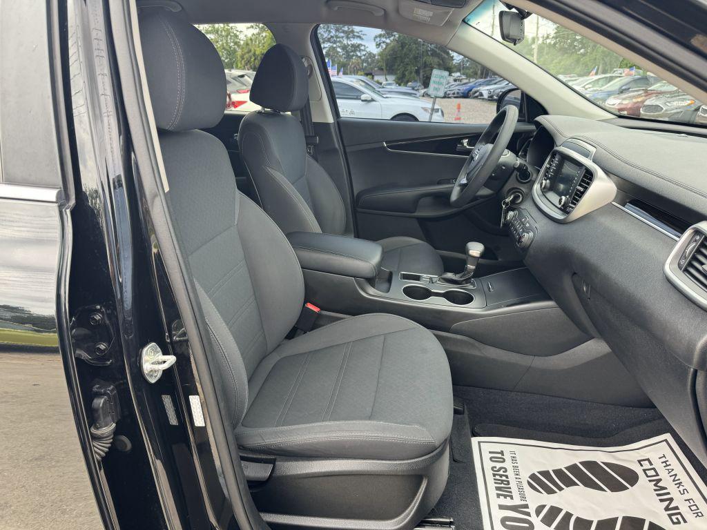2019 Kia Sorento - $10,995