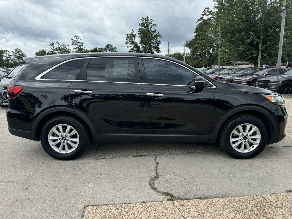 2019 Kia Sorento - $10,995