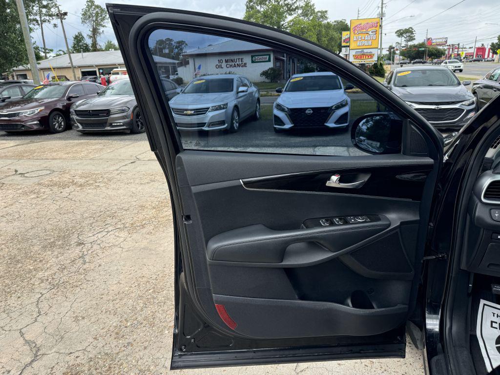 2019 Kia Sorento - $10,995