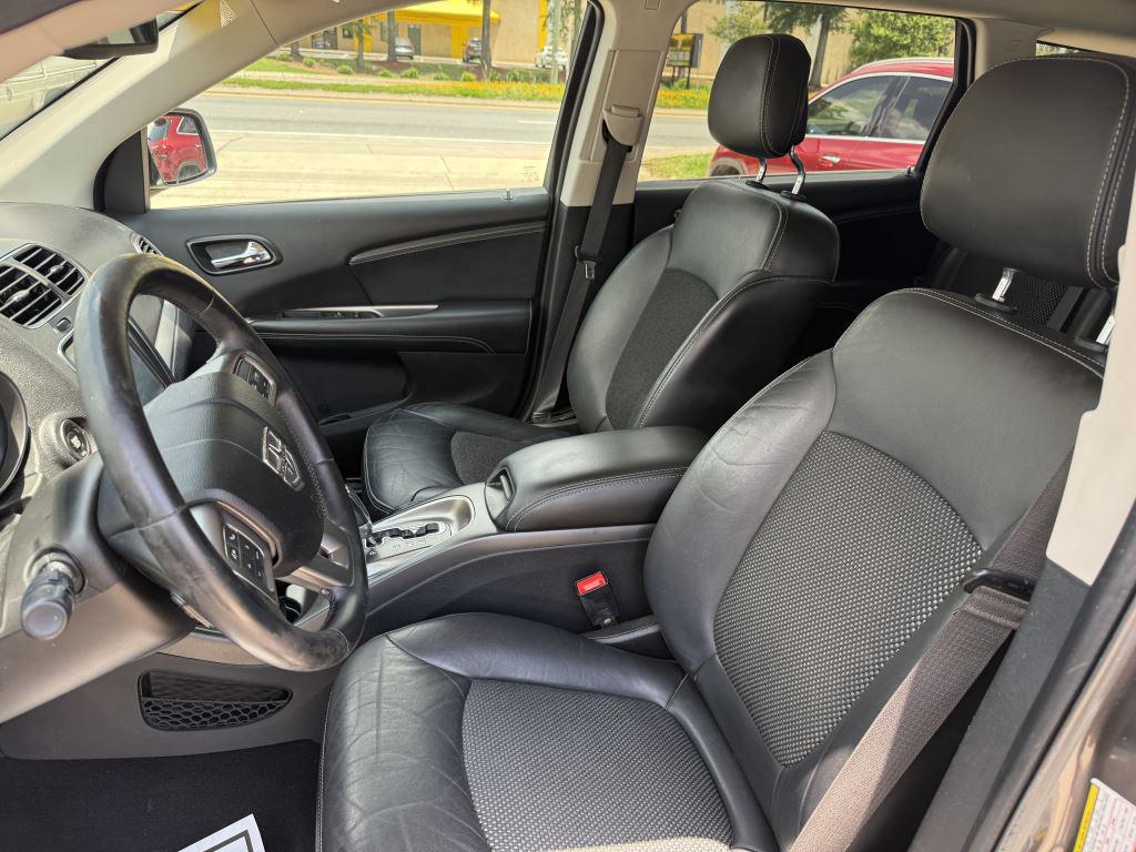 2019 Dodge Journey - $9,995