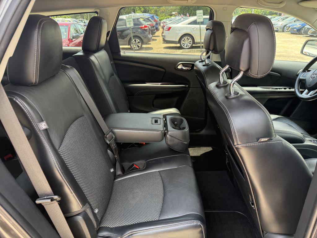 2019 Dodge Journey - $9,995