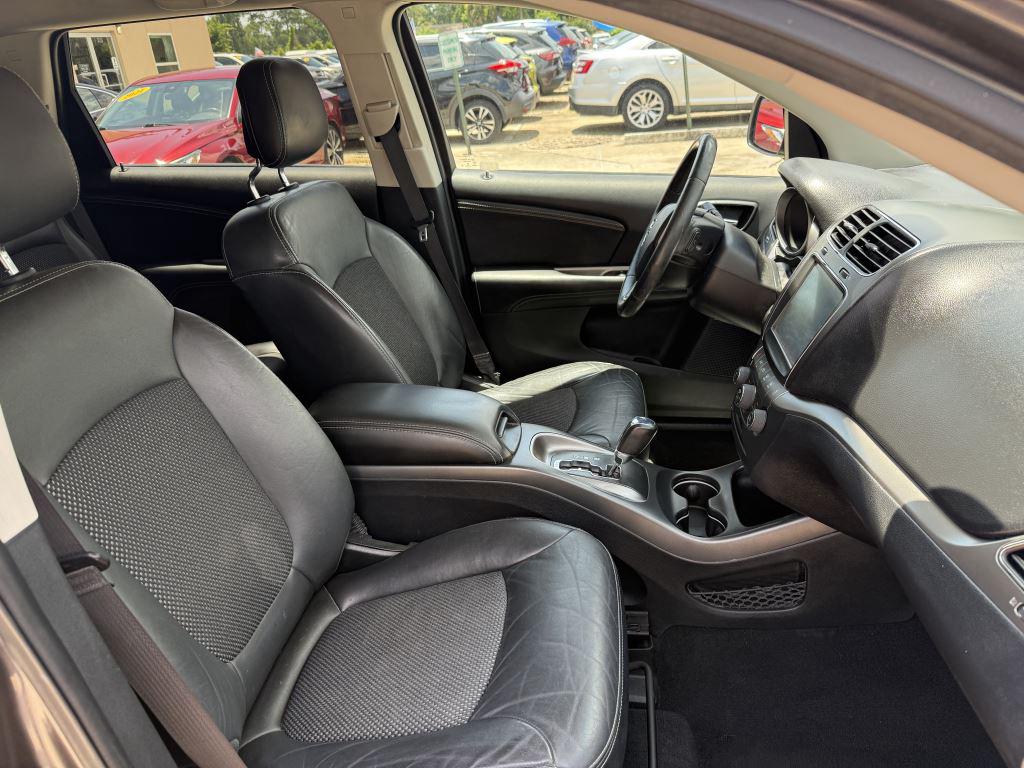 2019 Dodge Journey - $9,995