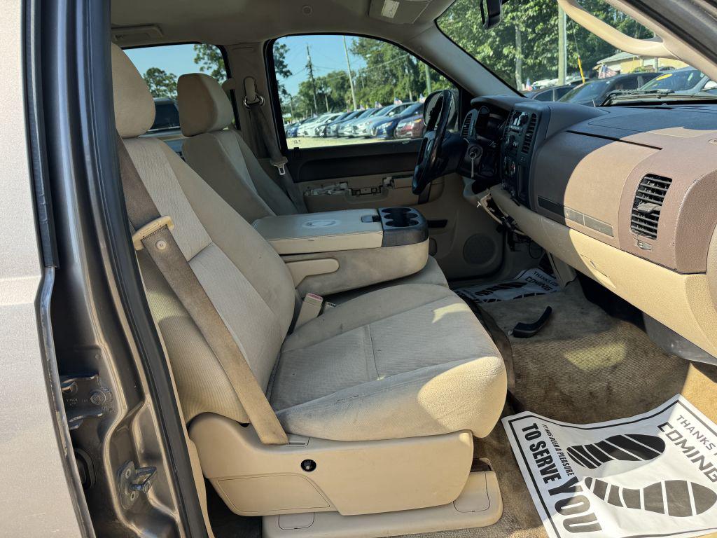 2012 Chevrolet Silverado 1500 - $8,995