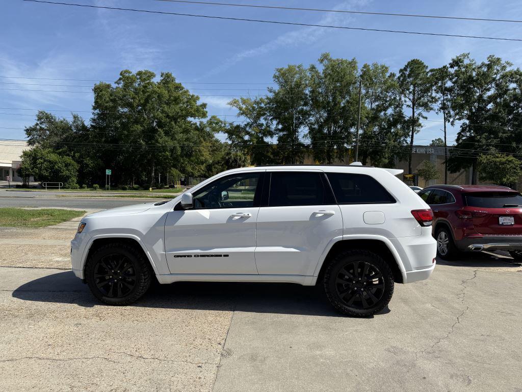 2022 Jeep Cherokee - $22,995