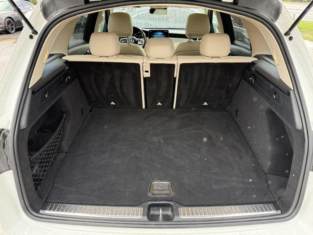 2022 Mercedes-Benz C-Class - $25,995